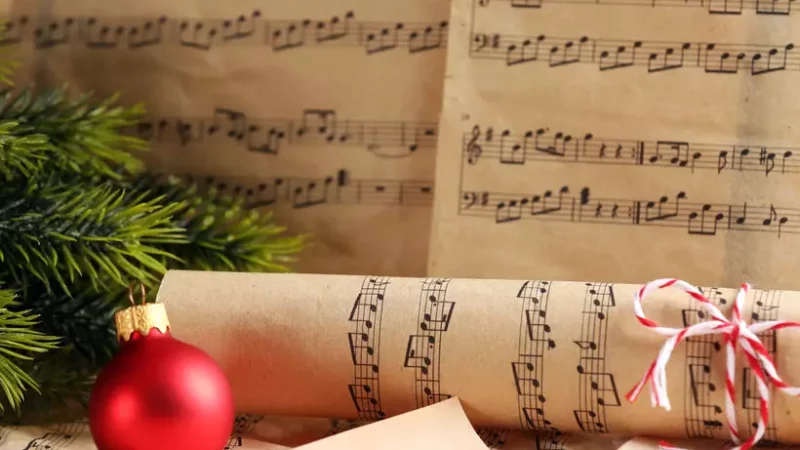 Santé mentale : voici pourquoi il faut éviter les musiques de Noël