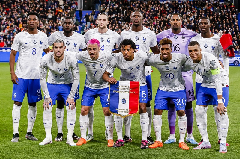 Euro 2024 : l’équipe de France grande favorite !