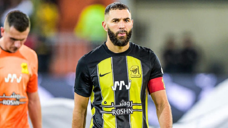 Al-Ittihad annonce le retour de Karim Benzema